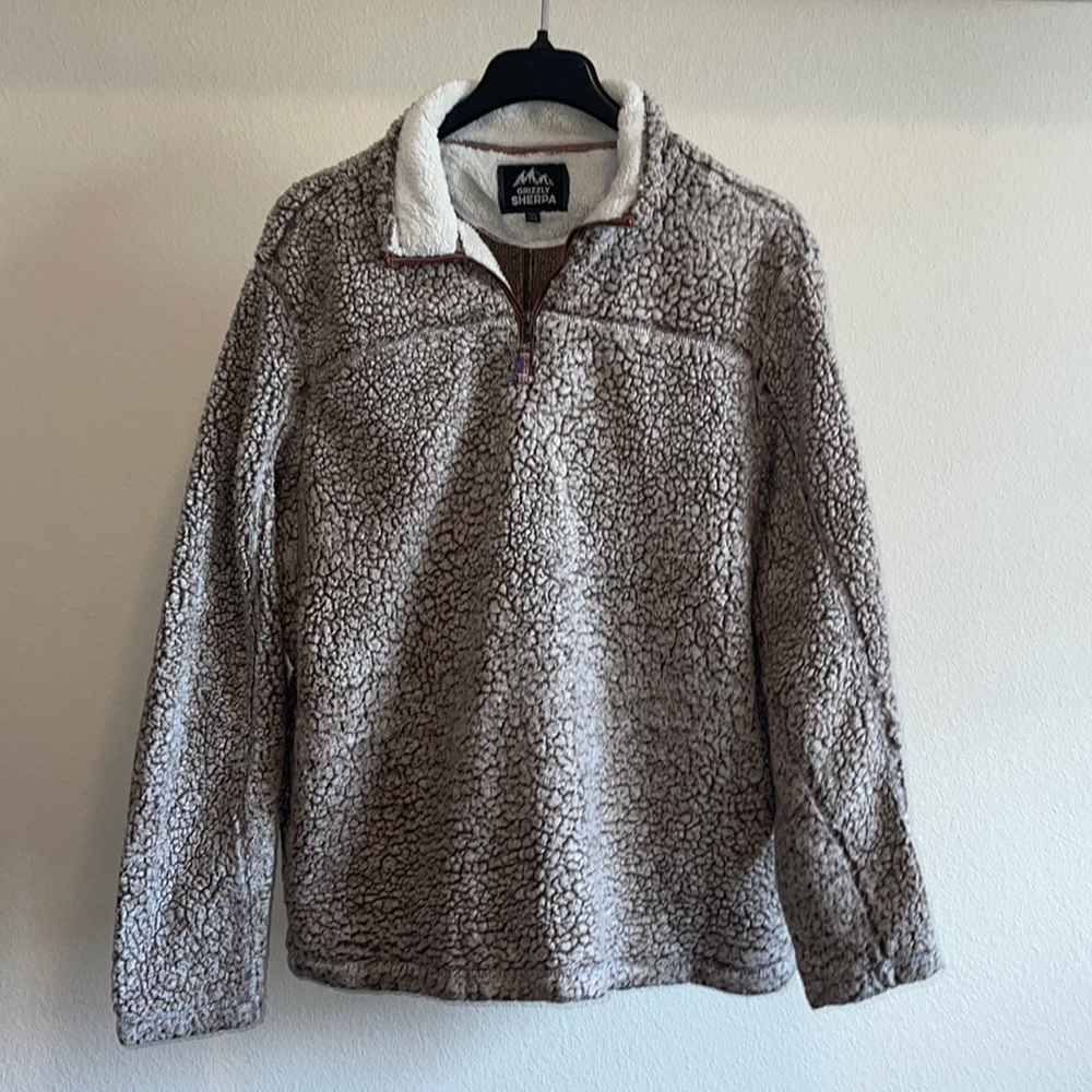 Grizzly Sherpa Pullover